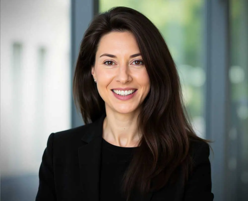 Dr. Pilar Mayer Koukol